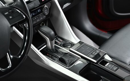 Mitsubishi Eclipse Cross, 2018 год, 1 749 000 рублей, 10 фотография
