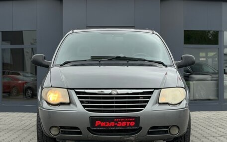 Chrysler Voyager IV, 2006 год, 545 000 рублей, 2 фотография
