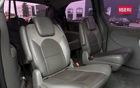 Chrysler Voyager IV, 2006 год, 545 000 рублей, 18 фотография