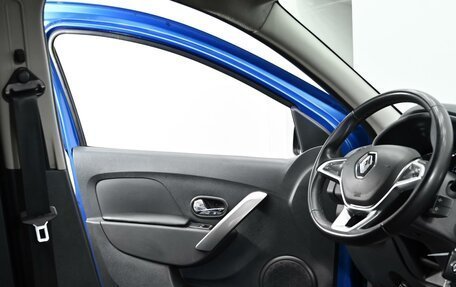 Renault Logan II, 2018 год, 699 000 рублей, 8 фотография