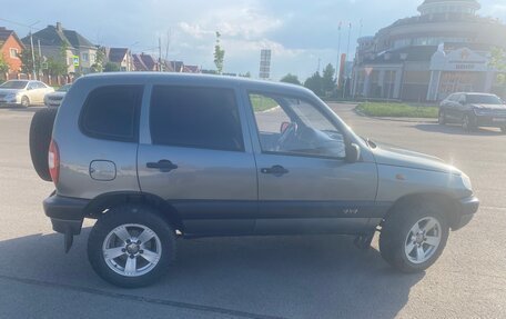 Chevrolet Niva I рестайлинг, 2004 год, 400 000 рублей, 6 фотография