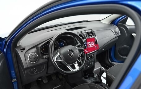 Renault Logan II, 2018 год, 699 000 рублей, 7 фотография