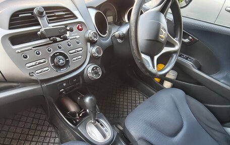 Honda Fit III, 2008 год, 620 000 рублей, 8 фотография