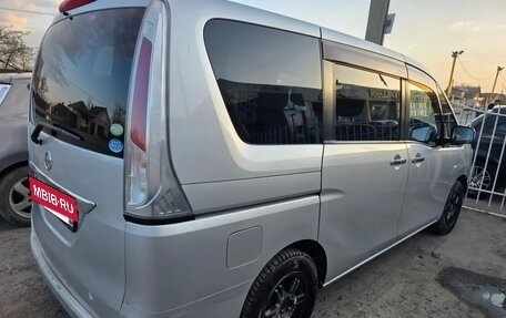 Nissan Serena IV, 2010 год, 1 100 000 рублей, 3 фотография