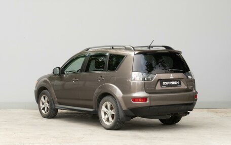 Mitsubishi Outlander III рестайлинг 3, 2011 год, 1 180 000 рублей, 2 фотография