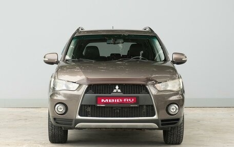 Mitsubishi Outlander III рестайлинг 3, 2011 год, 1 180 000 рублей, 3 фотография