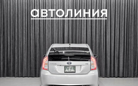 Toyota Prius, 2012 год, 1 150 000 рублей, 8 фотография
