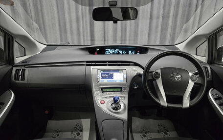 Toyota Prius, 2012 год, 1 150 000 рублей, 12 фотография