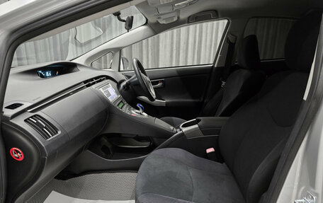 Toyota Prius, 2012 год, 1 150 000 рублей, 14 фотография