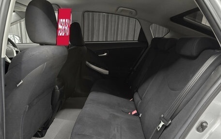 Toyota Prius, 2012 год, 1 150 000 рублей, 17 фотография