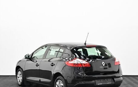 Renault Megane III, 2013 год, 699 000 рублей, 4 фотография