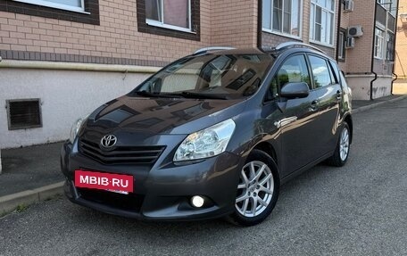 Toyota Verso I, 2011 год, 7 фотография