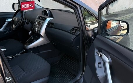 Toyota Verso I, 2011 год, 16 фотография