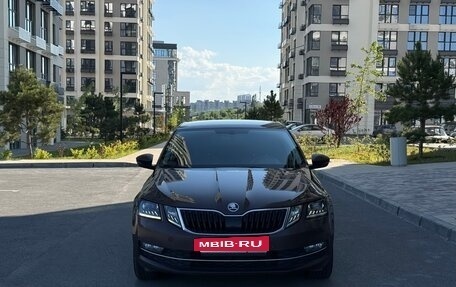 Skoda Octavia, 2018 год, 1 590 000 рублей, 10 фотография