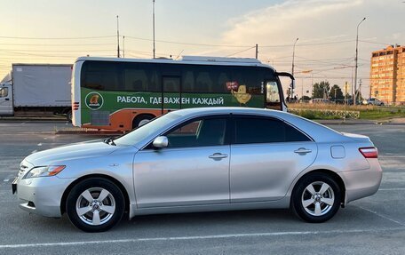 Toyota Camry, 2007 год, 990 000 рублей, 2 фотография