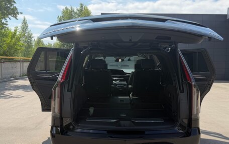 Cadillac Escalade V, 2021 год, 10 550 000 рублей, 14 фотография