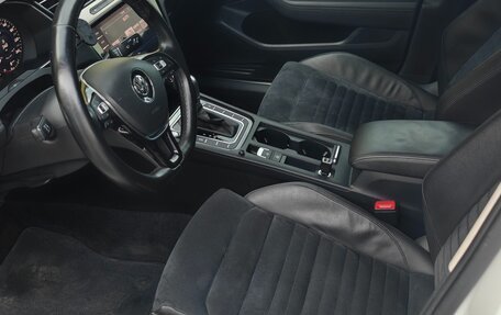 Volkswagen Passat B8 рестайлинг, 2018 год, 2 100 000 рублей, 8 фотография