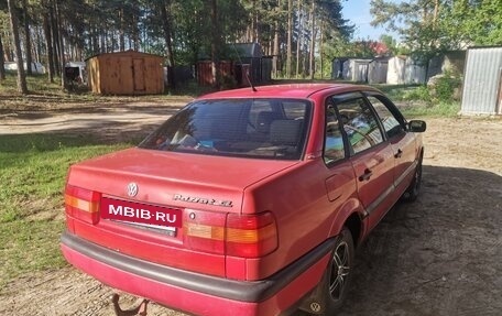 Volkswagen Passat B4, 1994 год, 220 000 рублей, 2 фотография