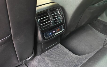 Volkswagen Passat B8 рестайлинг, 2018 год, 2 100 000 рублей, 13 фотография