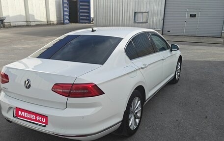 Volkswagen Passat B8 рестайлинг, 2018 год, 2 100 000 рублей, 2 фотография