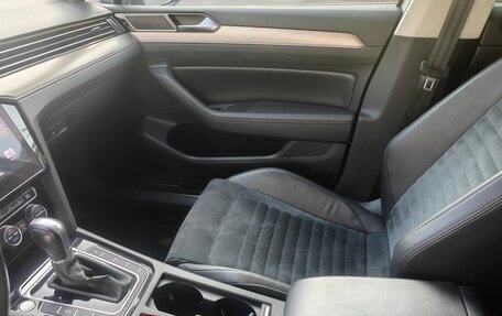 Volkswagen Passat B8 рестайлинг, 2018 год, 2 100 000 рублей, 10 фотография