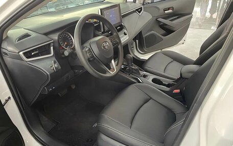 Toyota Corolla, 2022 год, 1 660 000 рублей, 5 фотография