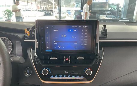 Toyota Corolla, 2022 год, 1 660 000 рублей, 10 фотография