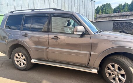 Mitsubishi Pajero IV, 2014 год, 2 350 000 рублей, 1 фотография