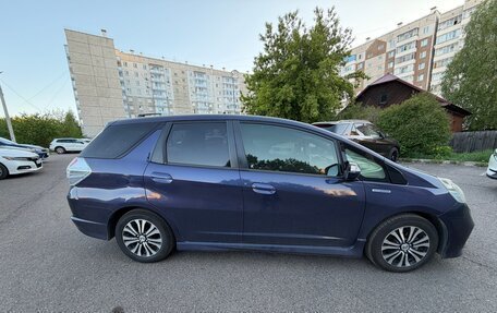 Honda Fit Shuttle I рестайлинг, 2014 год, 930 000 рублей, 3 фотография
