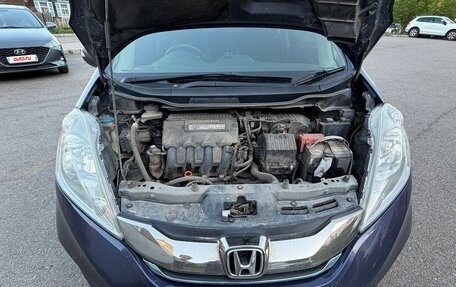 Honda Fit Shuttle I рестайлинг, 2014 год, 930 000 рублей, 2 фотография