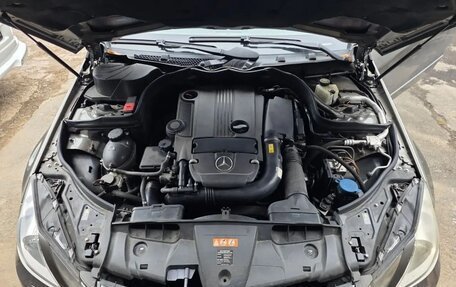 Mercedes-Benz E-Класс, 2011 год, 1 350 000 рублей, 9 фотография