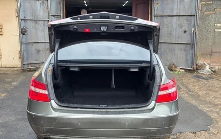 Mercedes-Benz E-Класс, 2011 год, 1 350 000 рублей, 16 фотография