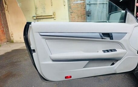 Mercedes-Benz E-Класс, 2011 год, 1 350 000 рублей, 12 фотография