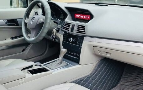 Mercedes-Benz E-Класс, 2011 год, 1 350 000 рублей, 22 фотография