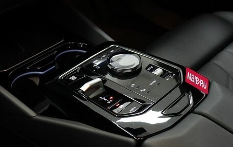 BMW 5 серия, 2025 год, 7 124 000 рублей, 16 фотография