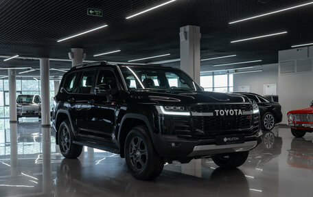 Toyota Land Cruiser, 2025 год, 14 200 000 рублей, 2 фотография