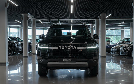 Toyota Land Cruiser, 2025 год, 14 200 000 рублей, 3 фотография