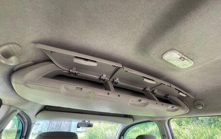Renault Kangoo II рестайлинг, 2010 год, 535 000 рублей, 11 фотография