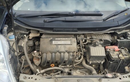 Honda Fit Shuttle I рестайлинг, 2013 год, 900 000 рублей, 11 фотография