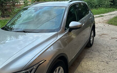 Volkswagen Tiguan II, 2021 год, 3 200 000 рублей, 6 фотография
