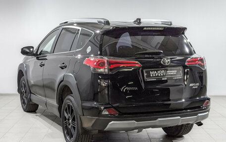 Toyota RAV4, 2018 год, 2 450 000 рублей, 7 фотография