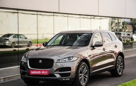 Jaguar F-Pace, 2017 год, 2 049 000 рублей, 3 фотография