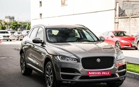 Jaguar F-Pace, 2017 год, 2 049 000 рублей, 6 фотография