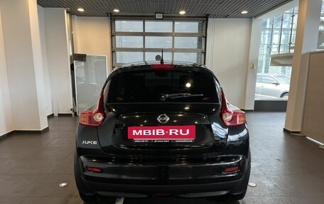 Nissan Juke II, 2011 год, 925 000 рублей, 4 фотография