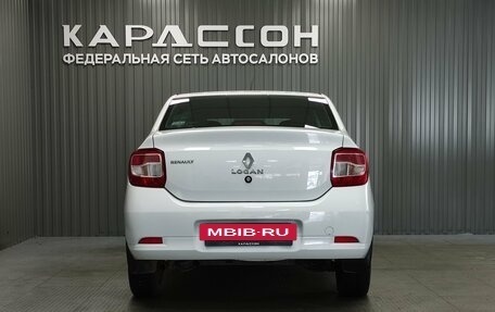 Renault Logan II, 2018 год, 620 000 рублей, 4 фотография