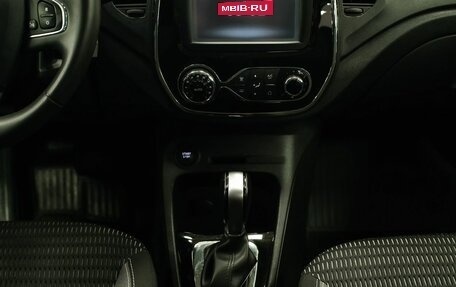 Renault Kaptur I рестайлинг, 2018 год, 1 456 000 рублей, 14 фотография