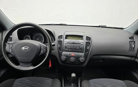 KIA cee'd I рестайлинг, 2008 год, 590 000 рублей, 11 фотография