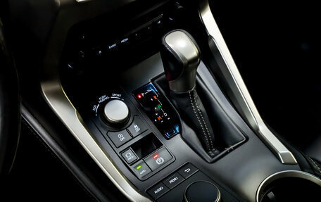 Lexus NX I, 2016 год, 2 850 000 рублей, 24 фотография