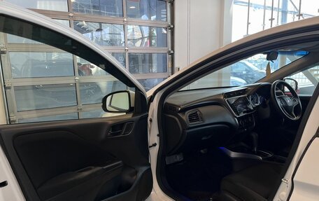 Honda Grace I, 2020 год, 1 170 000 рублей, 23 фотография