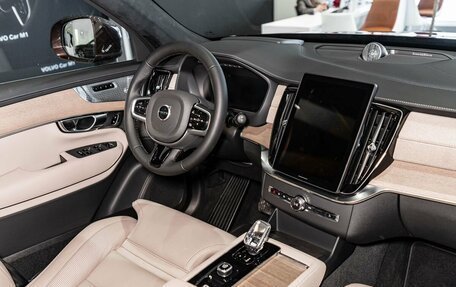 Volvo XC90 II рестайлинг, 2025 год, 12 750 000 рублей, 9 фотография